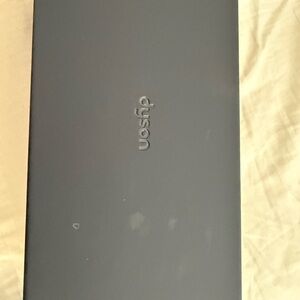 Dyson presentation case